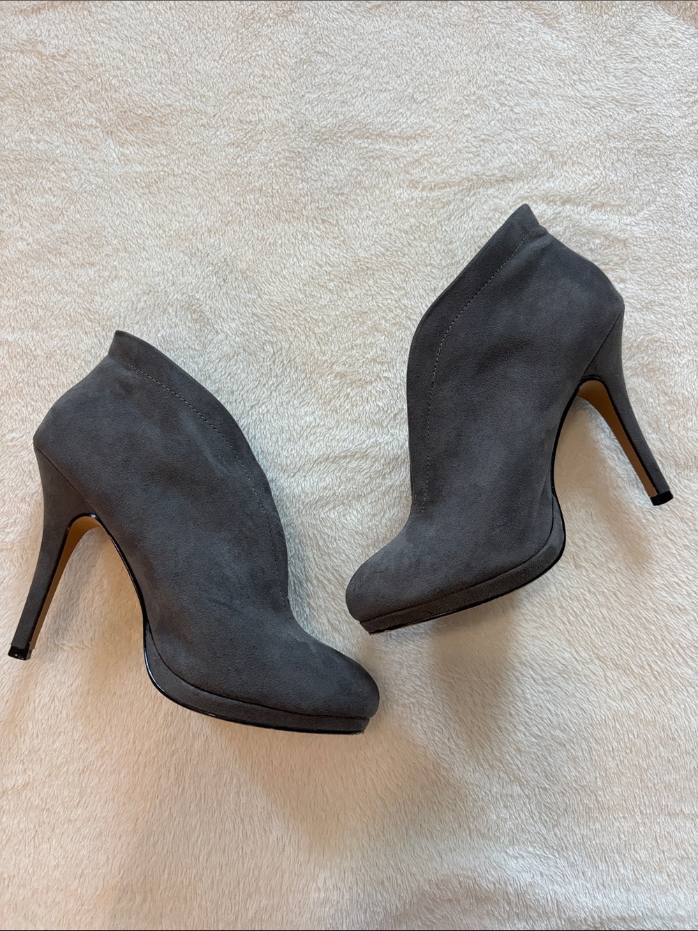 🌺Grey Bootie Heel - Picture 2 of 7